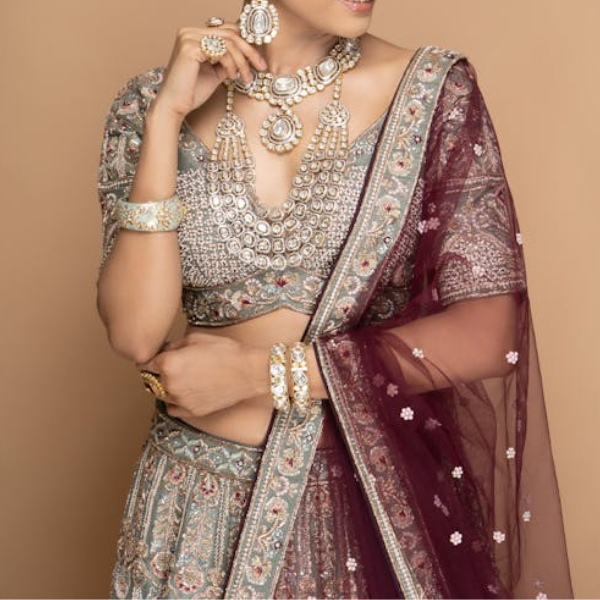 Essential Tips for Trendy Indian Brides